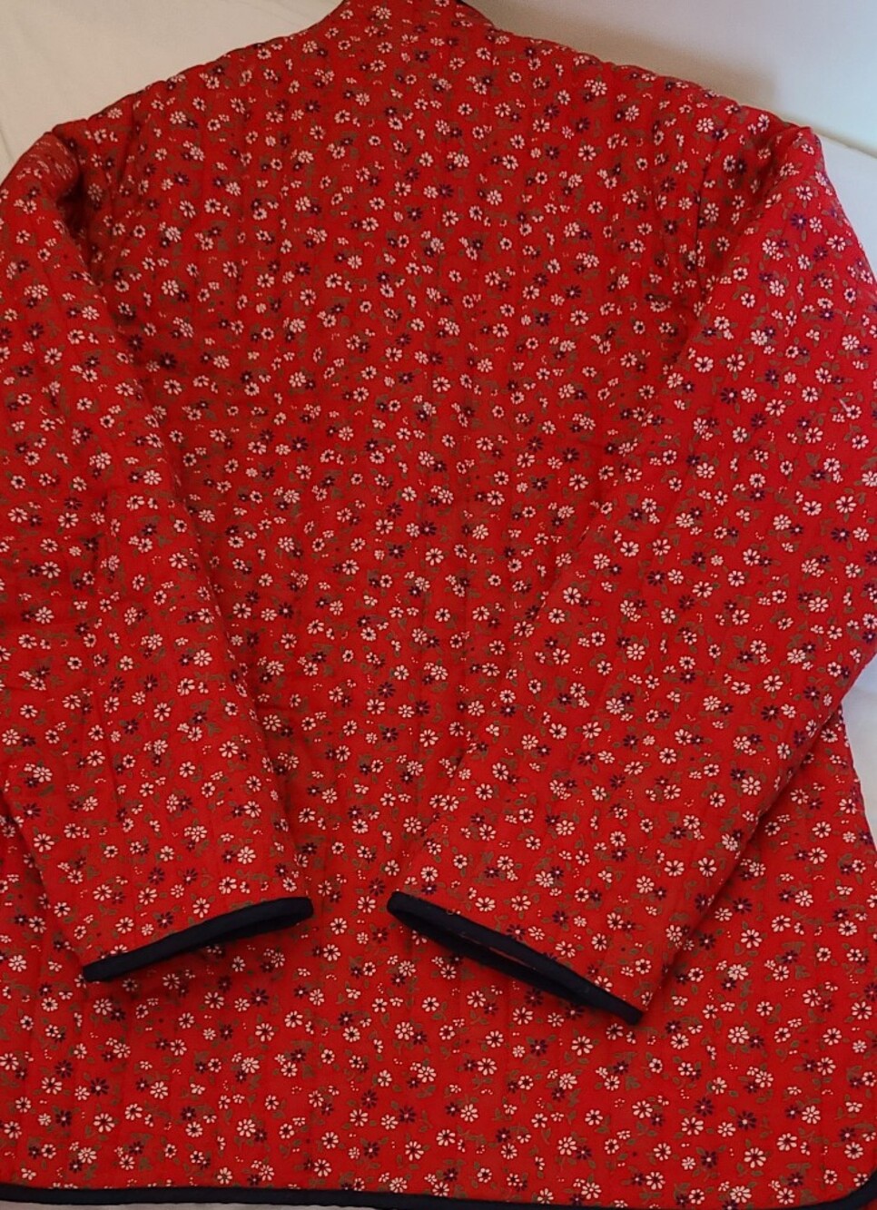 70's Quilted Red Floral Toggle Jacket with Navy Trim - Picture 2 of 4